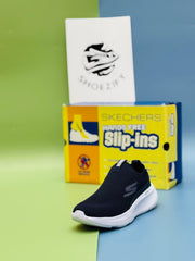 SKECHERS ULTRA GO - Blue