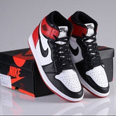 NK AIR JORDAN 1