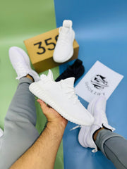 YEEZY 350(PREMIUM QUALITY)