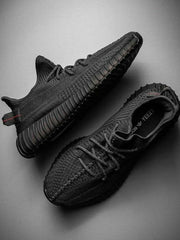 YEEZY 350 Black - Shoezify