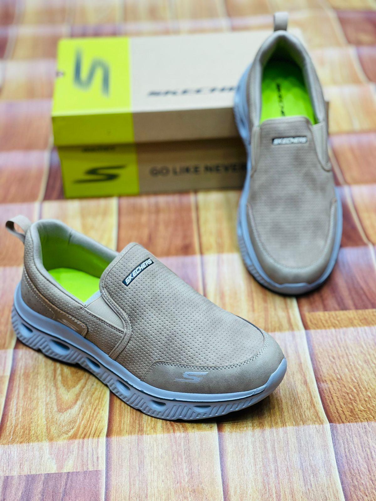 Sketchers Air Arch Fit - SHOEZIFY