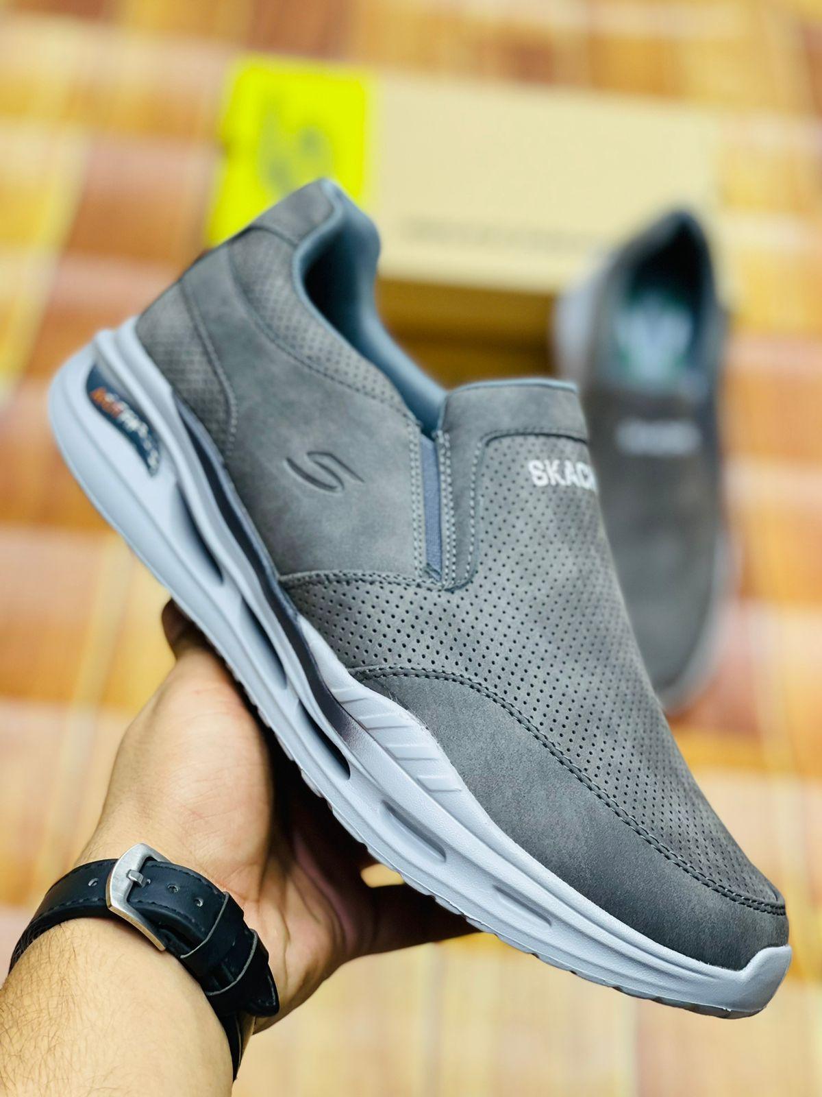 Sketchers Air Arch Fit - SHOEZIFY