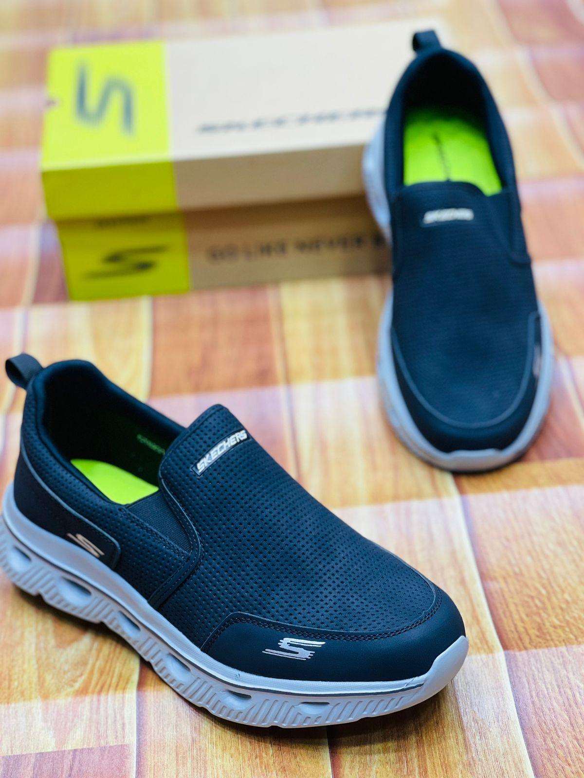 Sketchers Air Arch Fit - SHOEZIFY