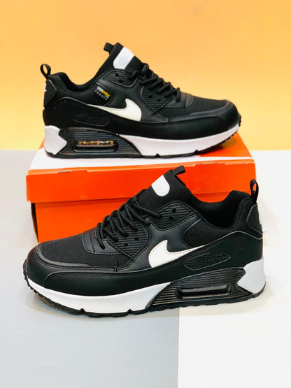 Air Max Active Black White