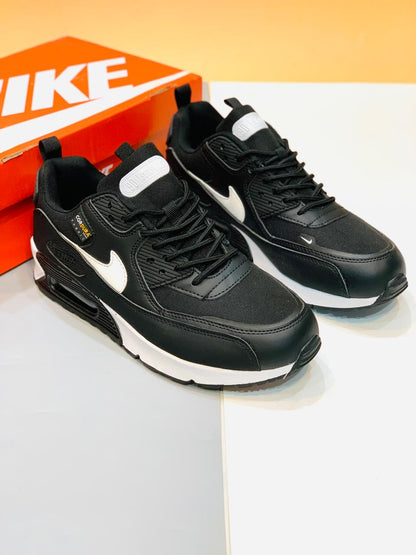 Air Max Active Black White