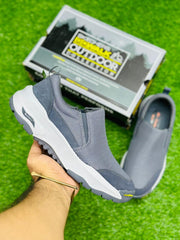 Sketchers Archfit GoodYear