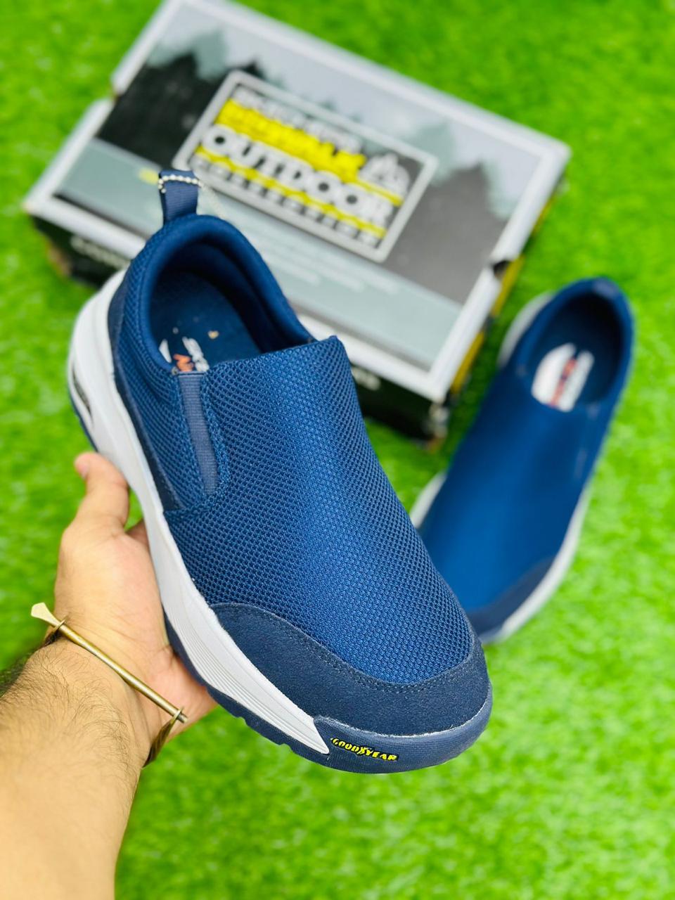 Sketchers Archfit GoodYear