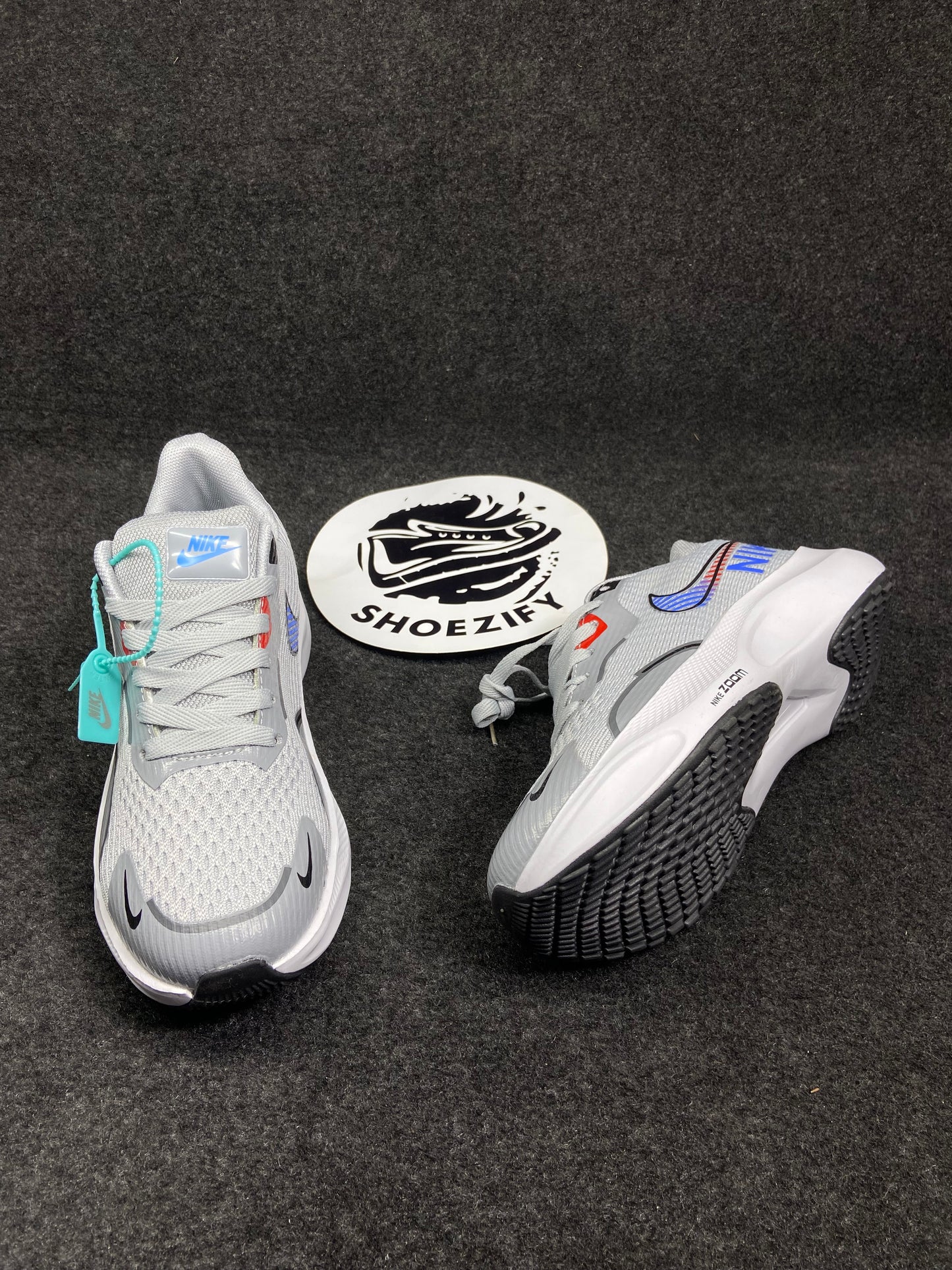 NK AIR ZOOM RUNNER