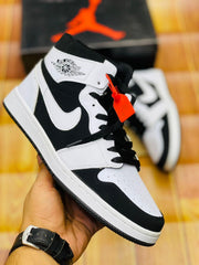 AR Jordan1 - SHOEZIFY