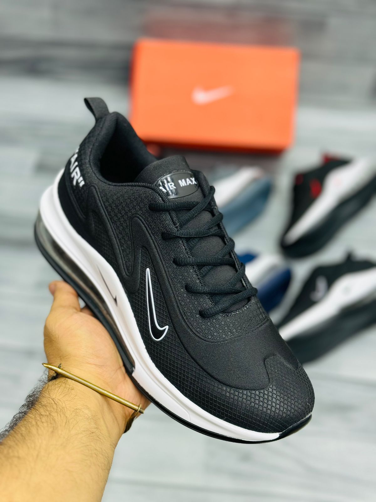 NK Air Max 97/BLACK WHITE