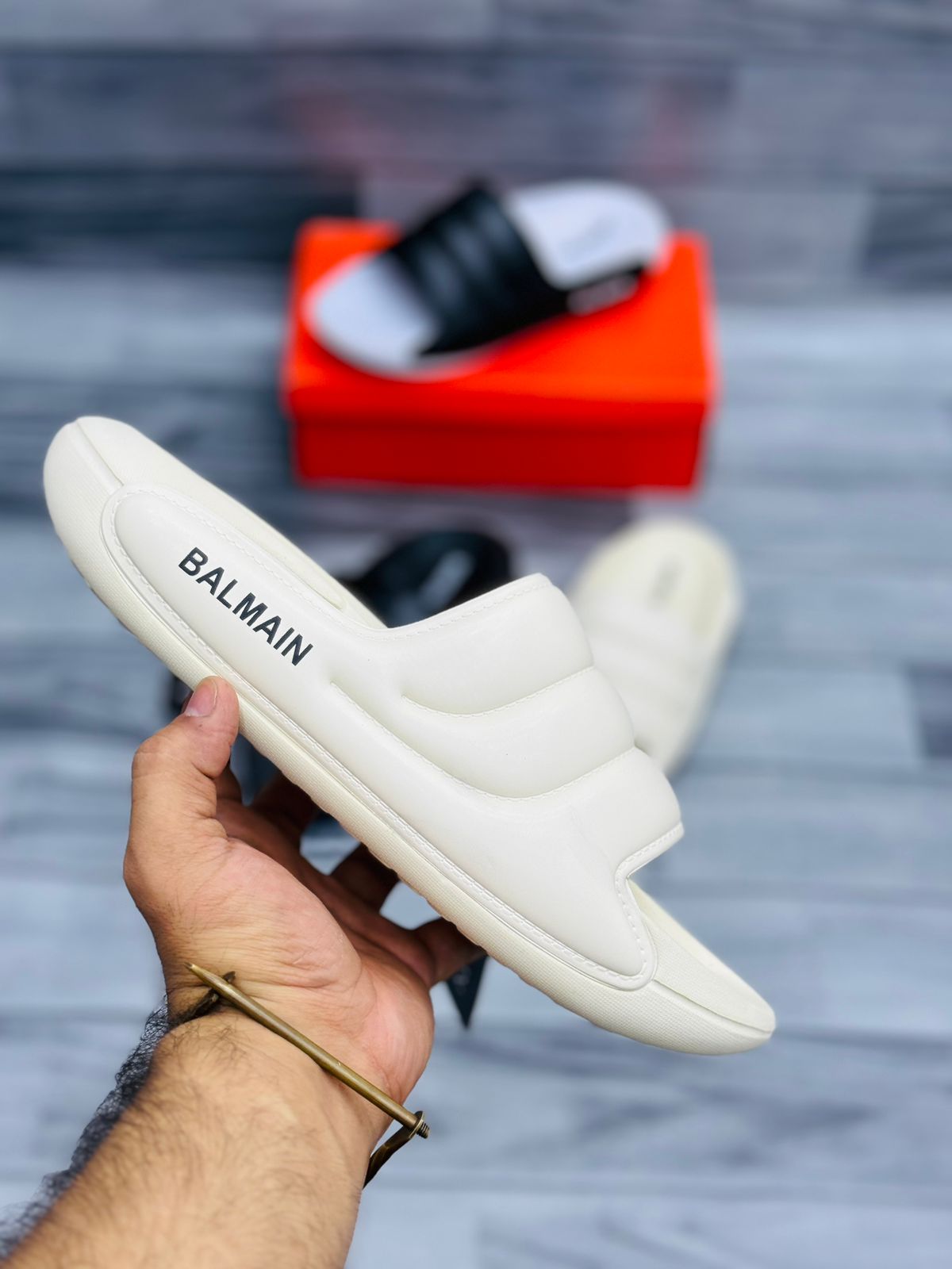 BALMAIN SLIDES