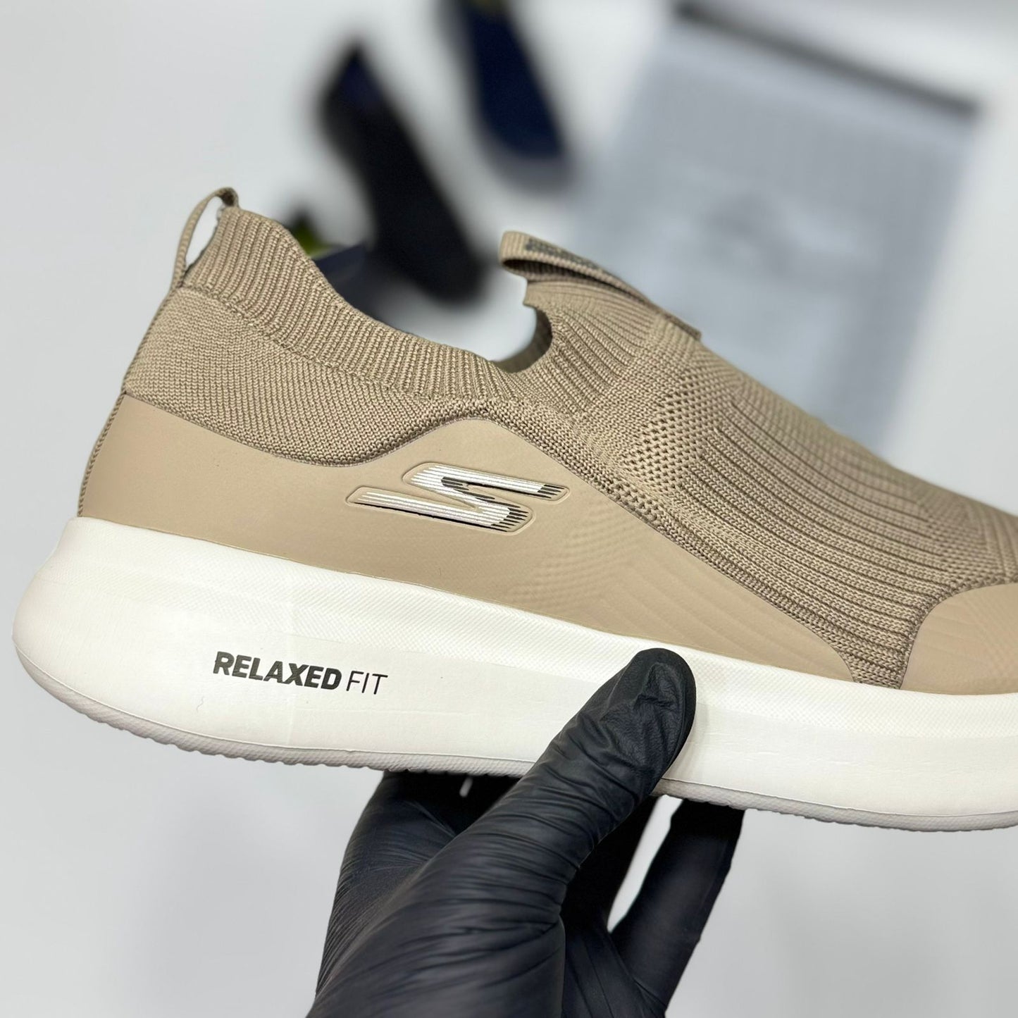 SKETCHERS Relaxed Fit