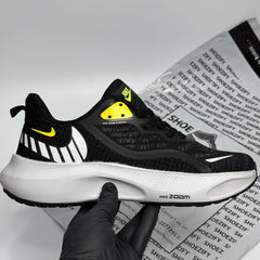 NK AIR ZOOM RUNNER