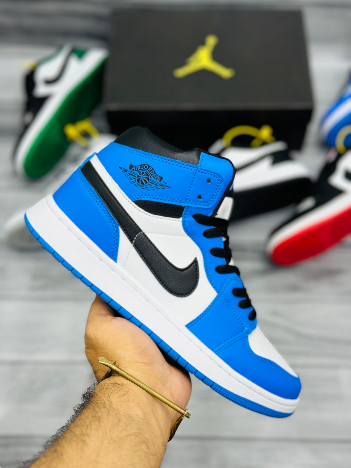 AIR JORDAN HIGH