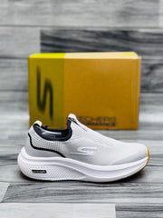 Sketchers Hyper Burst Super